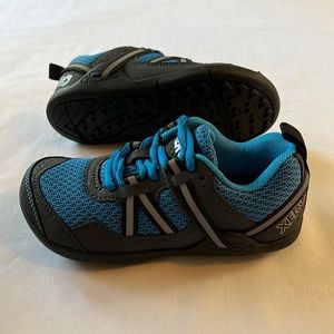 NEW Kids Xero Prio Zero Drop Shoes